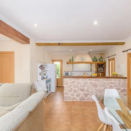 Can Boqueta Villa *